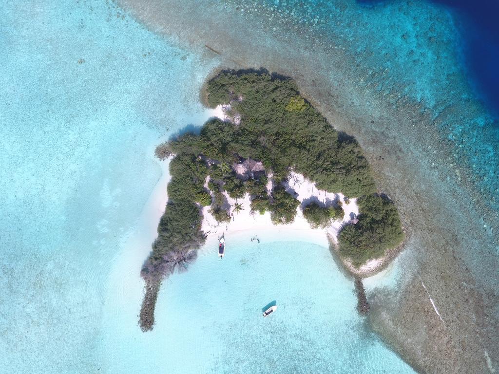 Ras Beach Inn Rasdhoo Exteriér fotografie