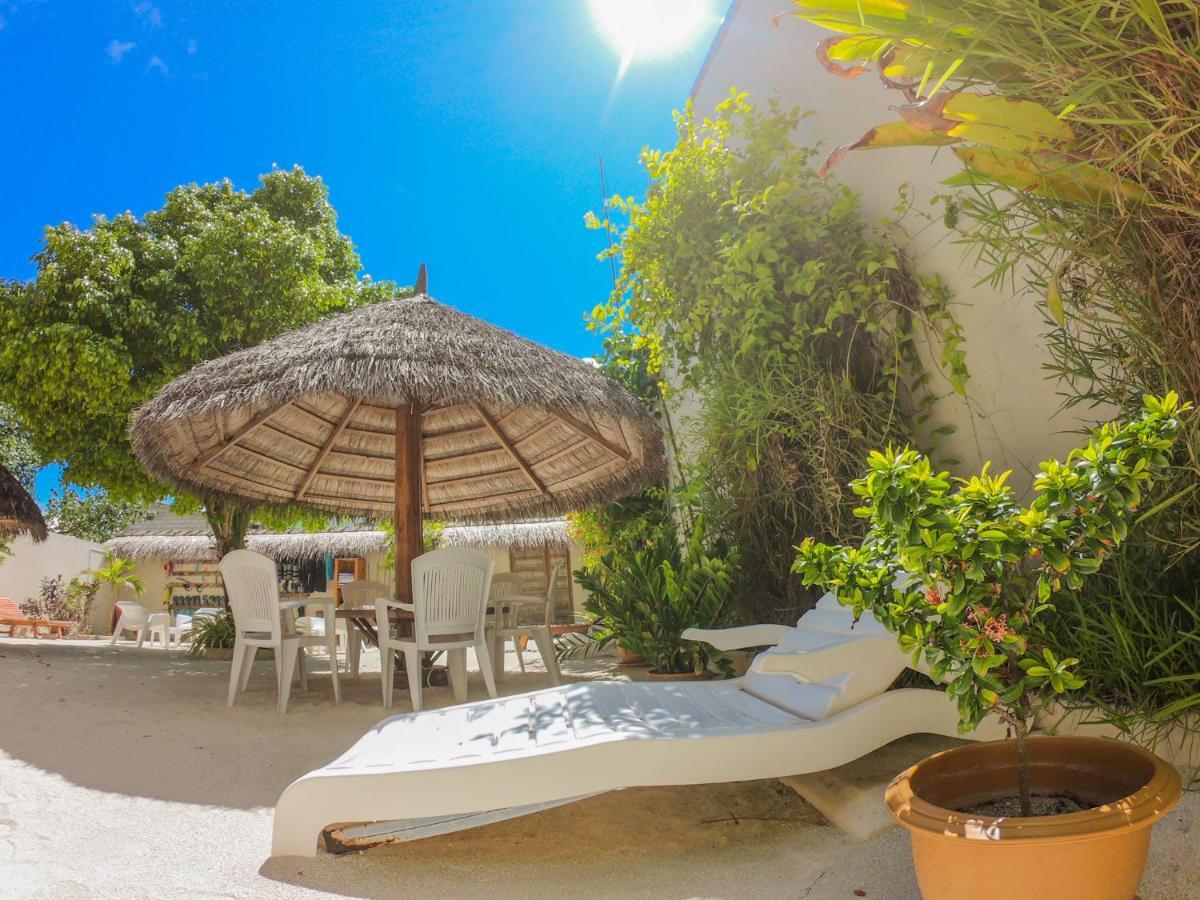 Ras Beach Inn Rasdhoo Exteriér fotografie